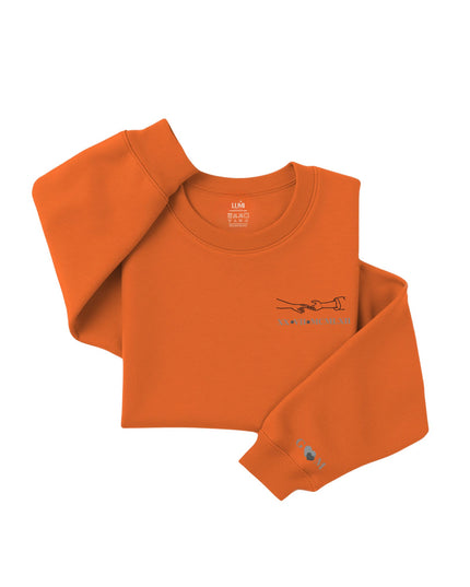 Orange sweatshirt with a logo 